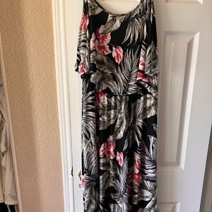 Wishlist Black and Red Leaf Print Dress